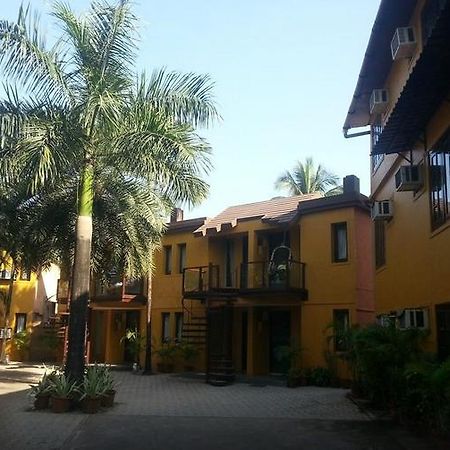 Silver Sands Beach Resort Даман Экстерьер фото